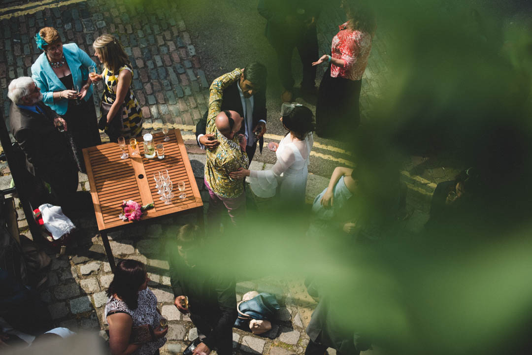 London pub wedding