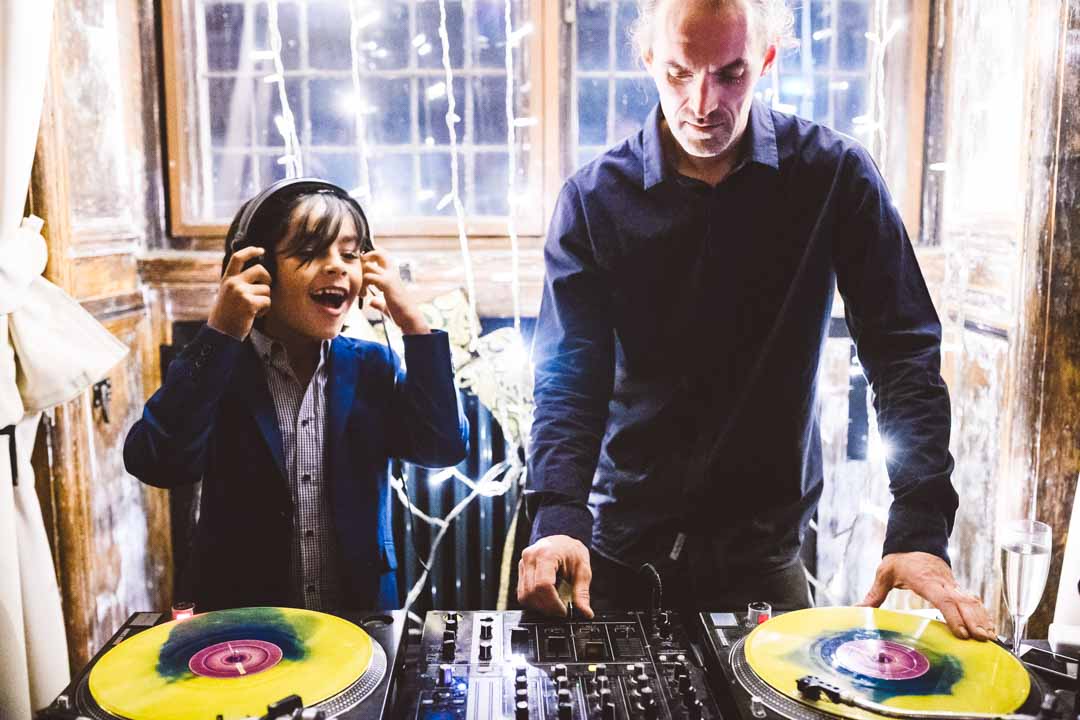 dj