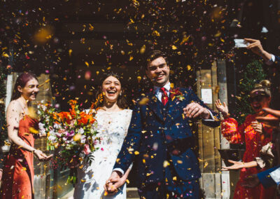 relaxed wedding photographer