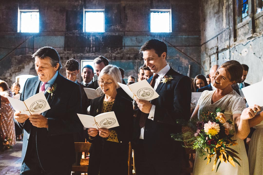 guests singing