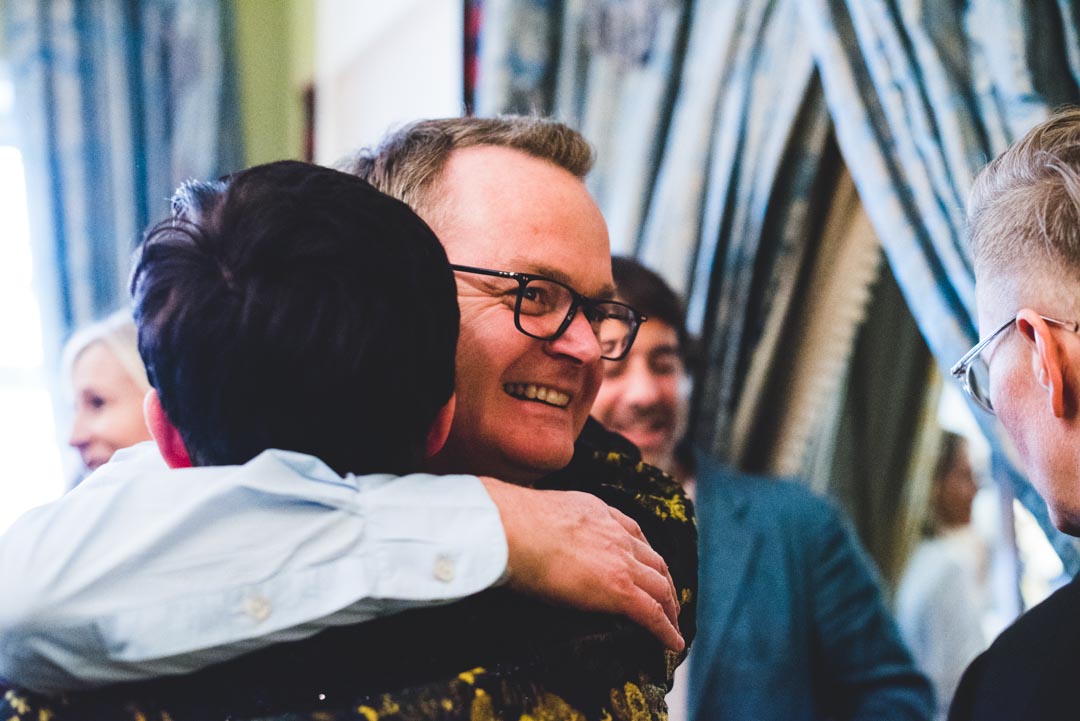 hug
