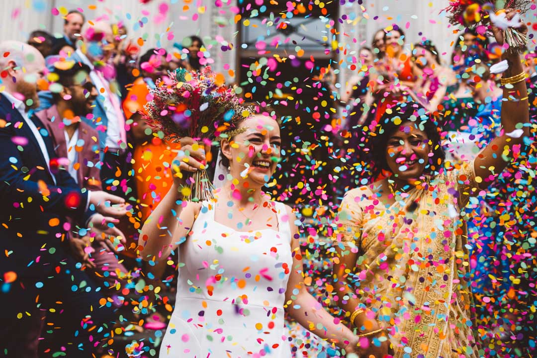 Marylebone Town Hall wedding confetti throw