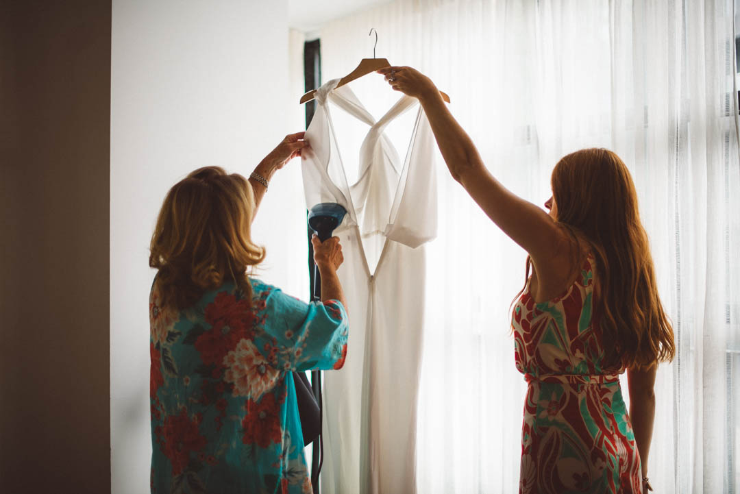 bridal getting ready picture