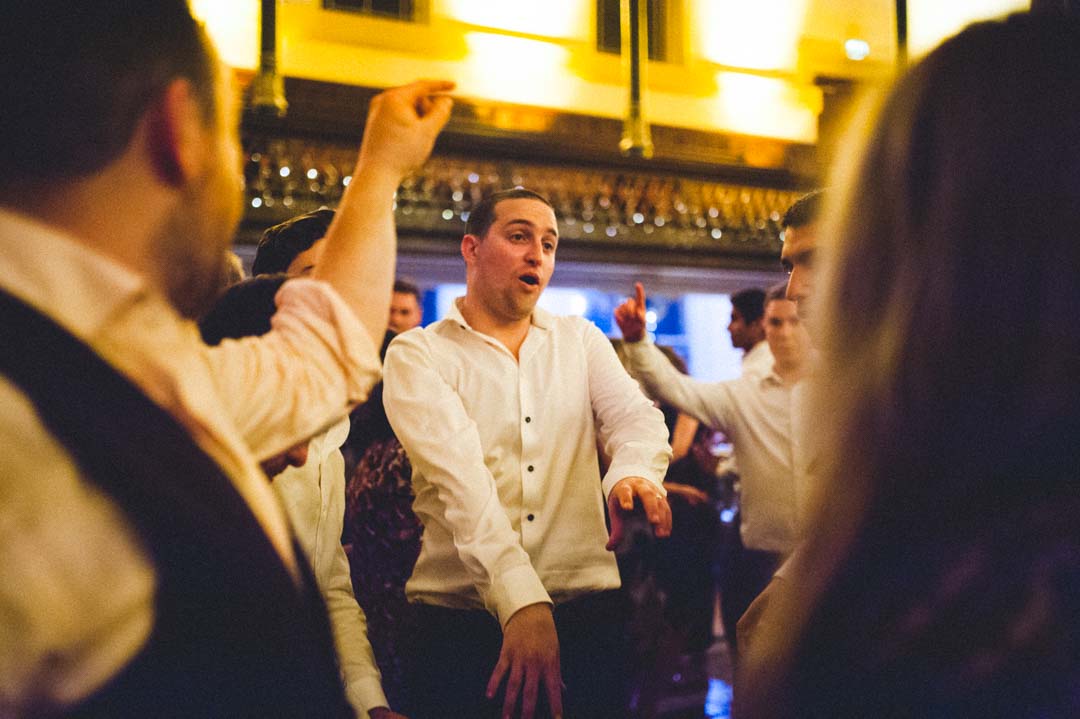 groom dancing