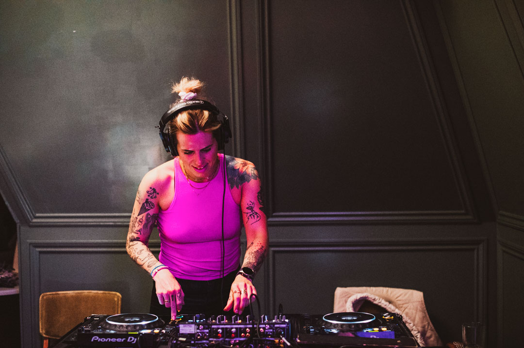 Hattie Pearson DJ