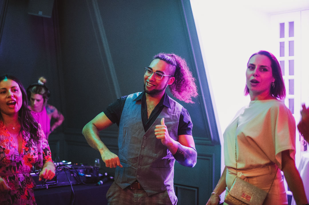 wedding party dancefloor moves