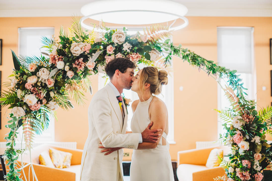 Waltham Forest Town Hall wedding first kiss