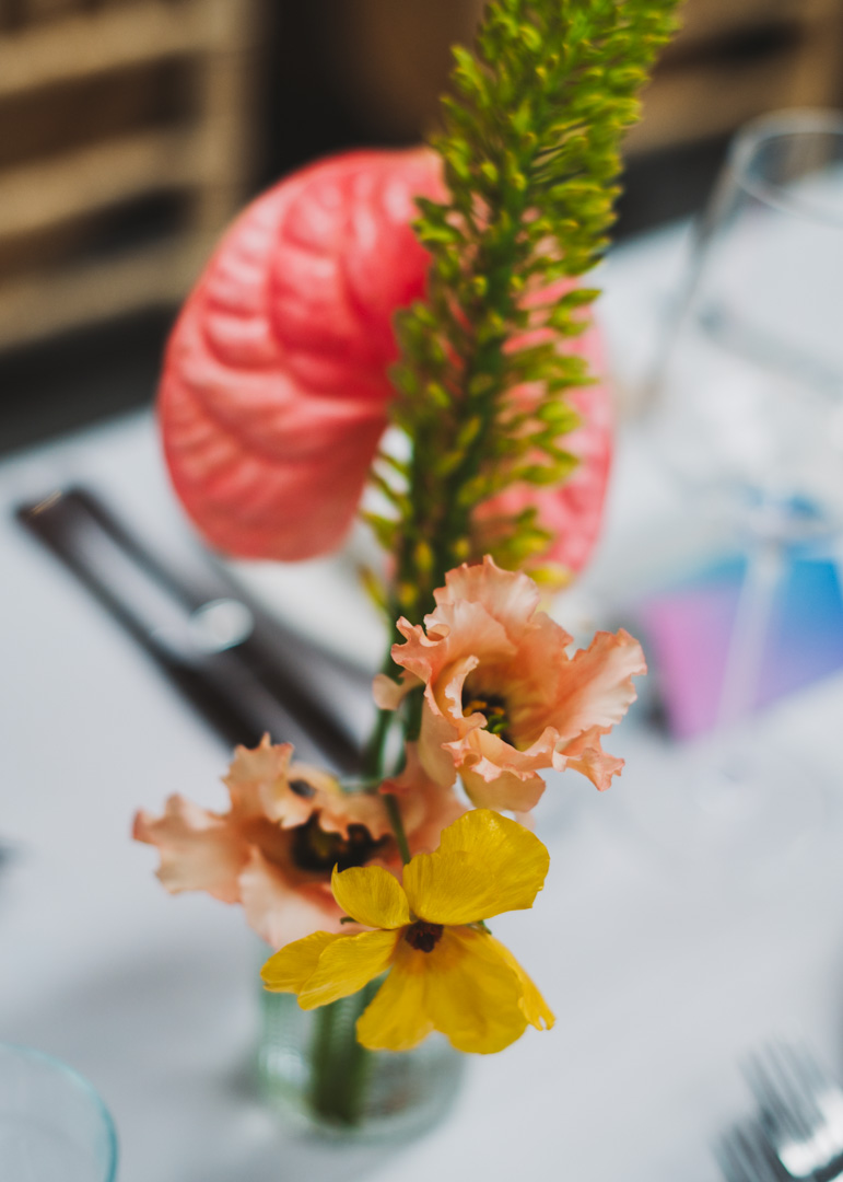 wedding table flowers