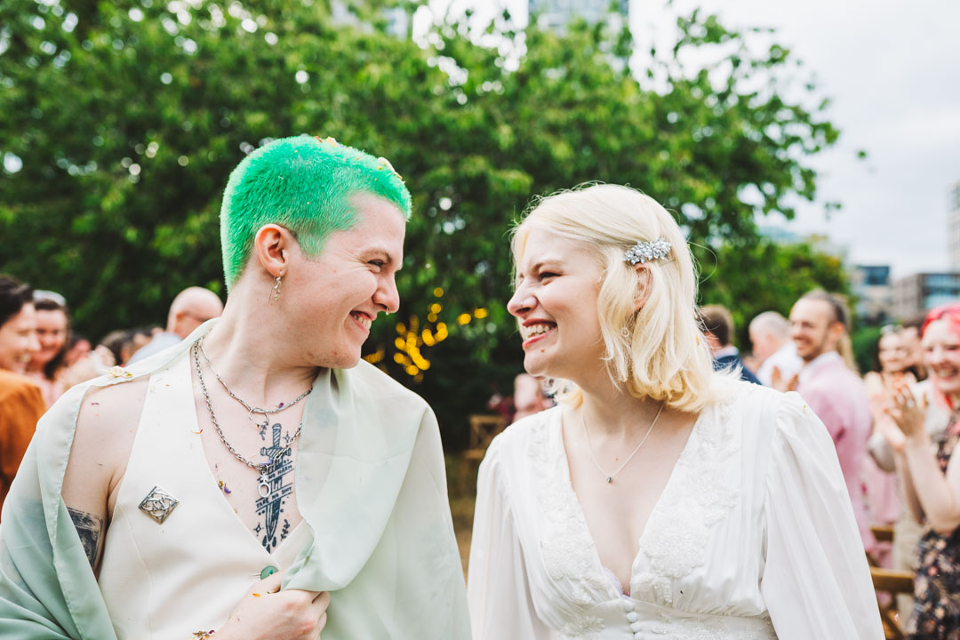 Woodberry Wetlands wedding newlyweds