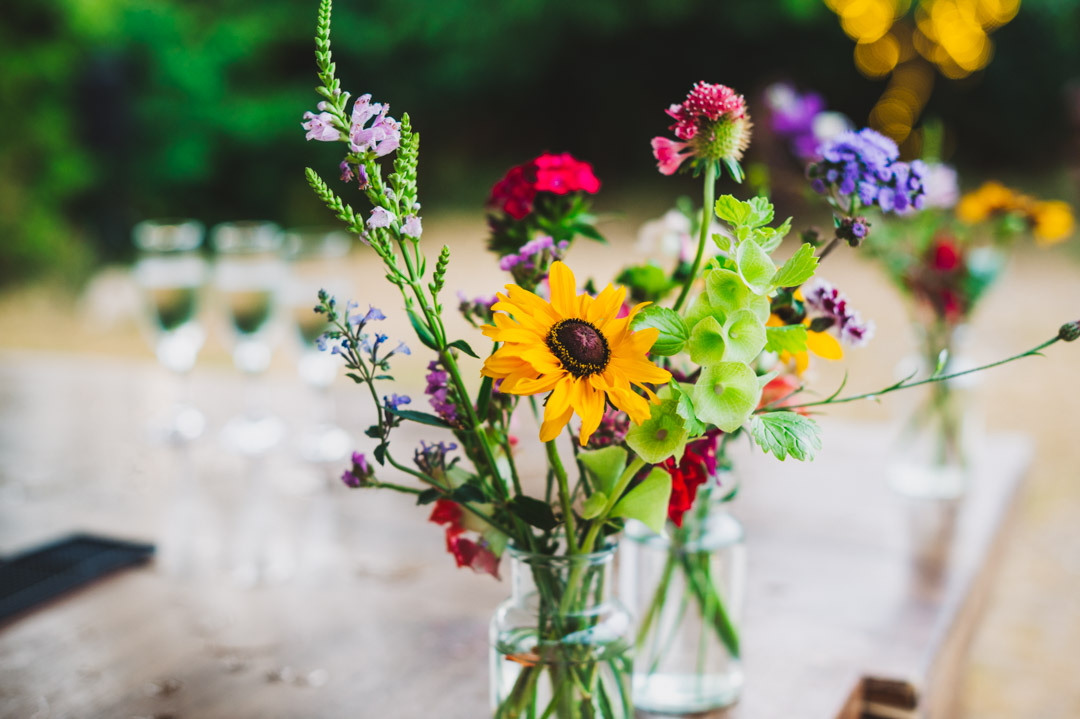 Woodberry Wetlands wedding flowers by Little Natures